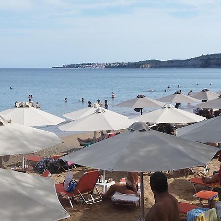 Takis Haikos House Two Minutes Walk To The Beach Peroulia Vounária Exteriör bild