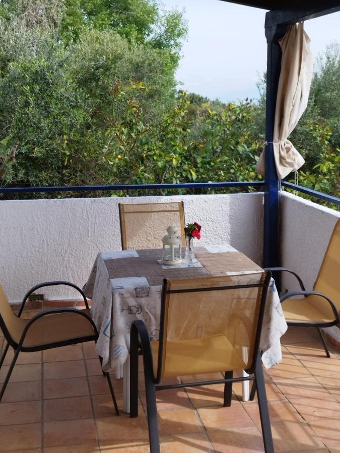 Takis Haikos House Two Minutes Walk To The Beach Peroulia Vounária Exteriör bild