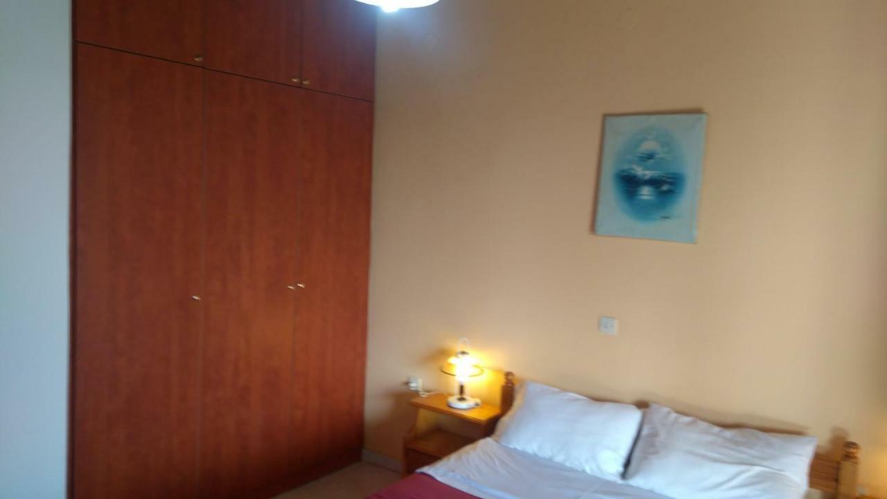 Takis Haikos House Two Minutes Walk To The Beach Peroulia Vounária Exteriör bild